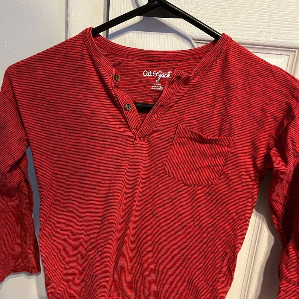 Cat&Jack 5T Shirt